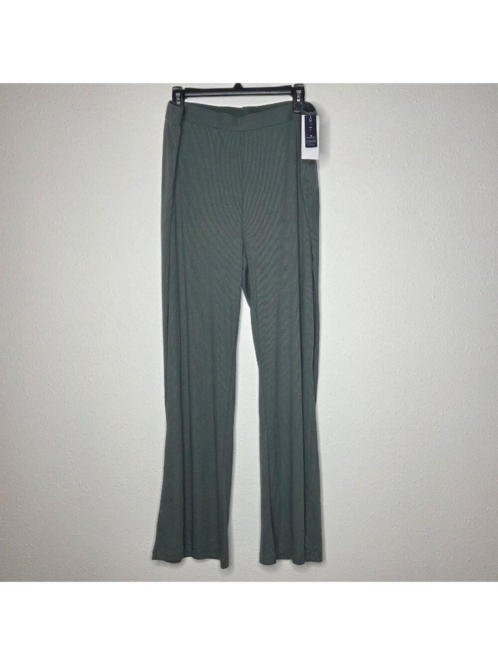NWT Gap GapBody Women's Ribbed High-Rise Pajama Pants - Distinct Green